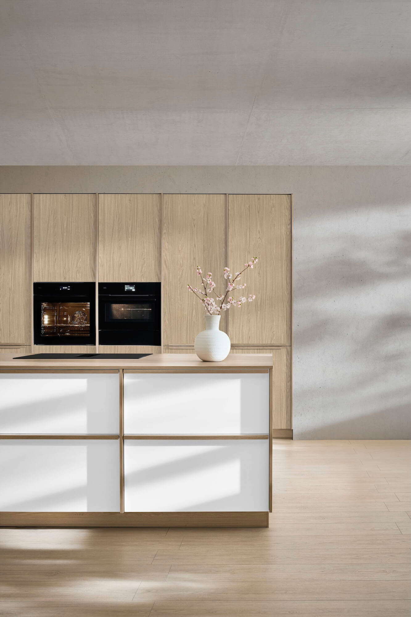 Nobilia Sakura moderne Inselkueche Weiss