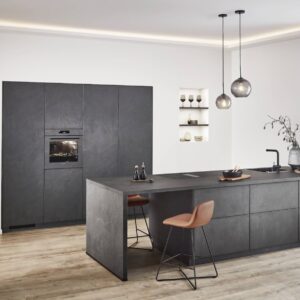 Nobilia StoneArt Designküche mit Halbinsel Schiefer